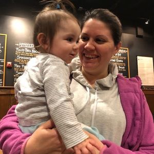 Meet your Posher, Sharon